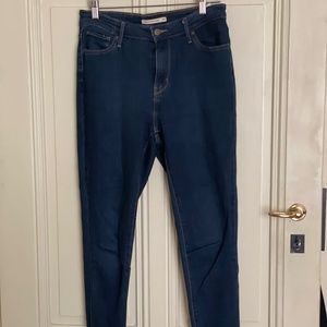 Levi’s 721 high rise skinny 29